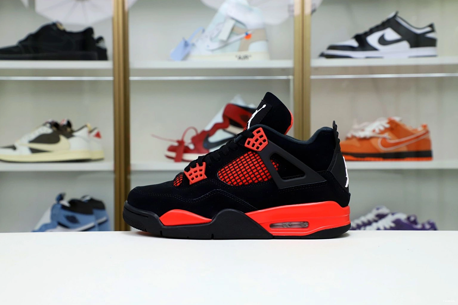 THUNDER' JORDAN AIR 'RED 4 RETRO 0308